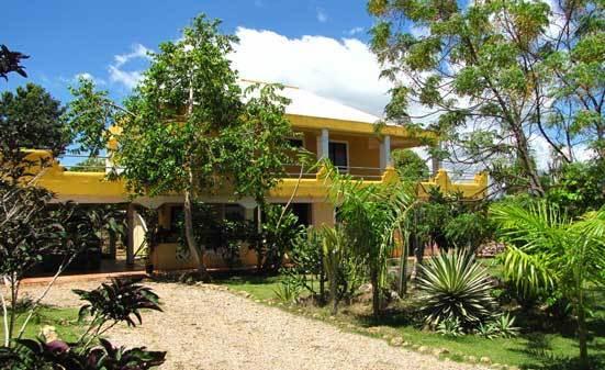 La Hacienda Guest House Las Galeras Exterior photo